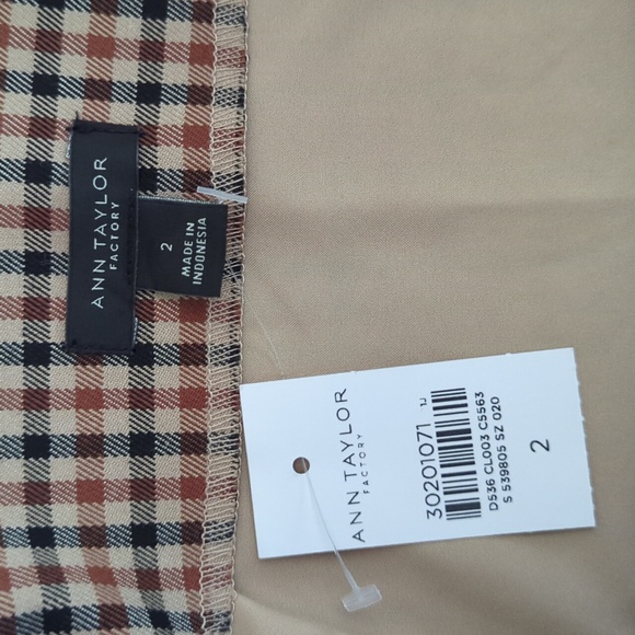 Ann Taylor Factory Ladies Skirt - Picture 8 of 9